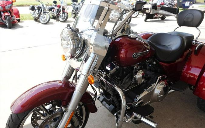 2016 Harley-Davidson Freewheeler