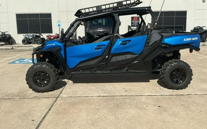 2023 Can-Am® Commander MAX XT