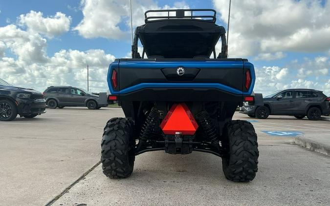 2023 Can-Am® Commander MAX XT