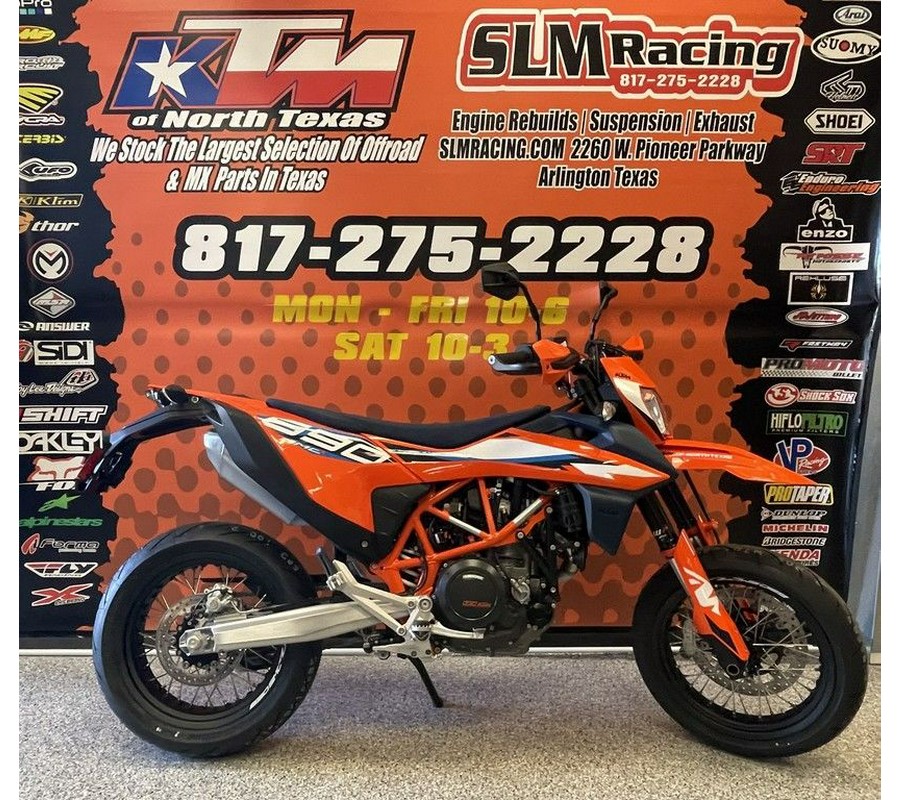 2024 KTM 690 SMC R