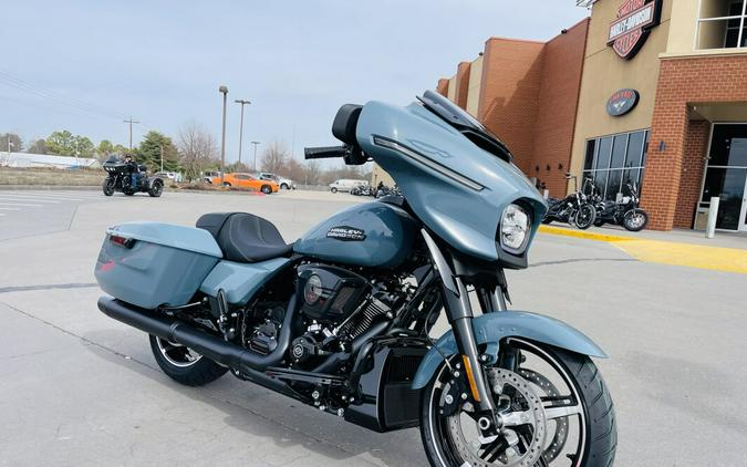 2024 Harley-Davidson Street Glide® FLHX