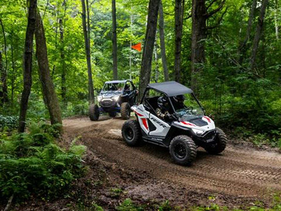 2023 Polaris RZR 200 EFI