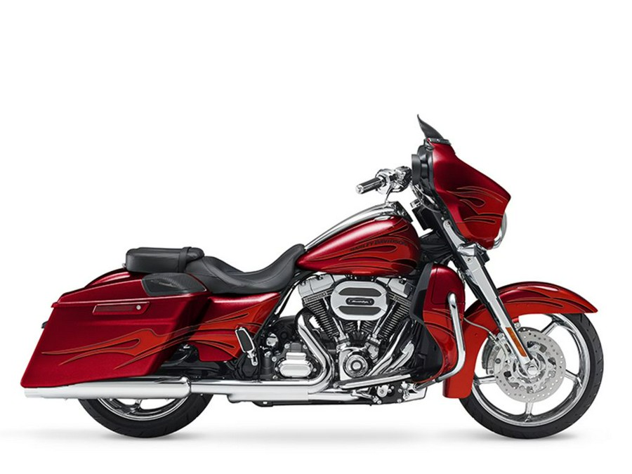 2016 Harley-Davidson® FLHXSE - CVO™ Street Glide®