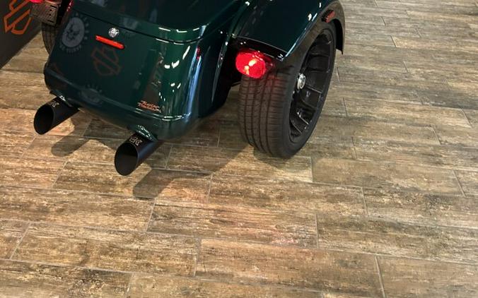 2024 Harley-Davidson Freewheeler ALPINE GRN/BLK W/ PINSTRIPE