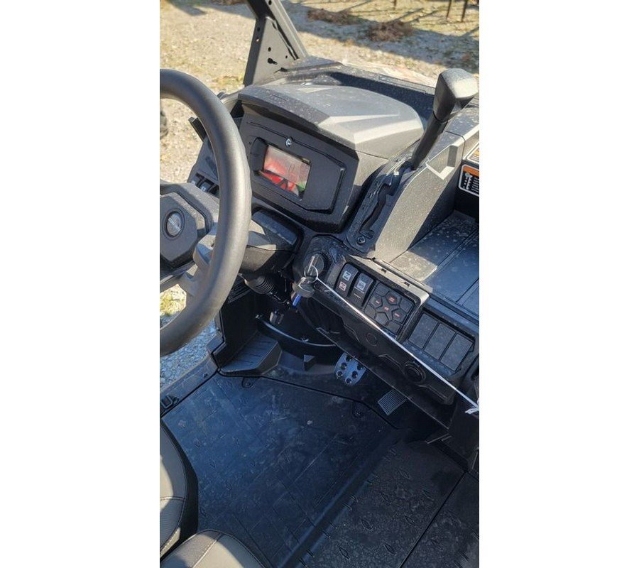 2026 Can-Am® Defender XT HD9 Dark Wildland Camo