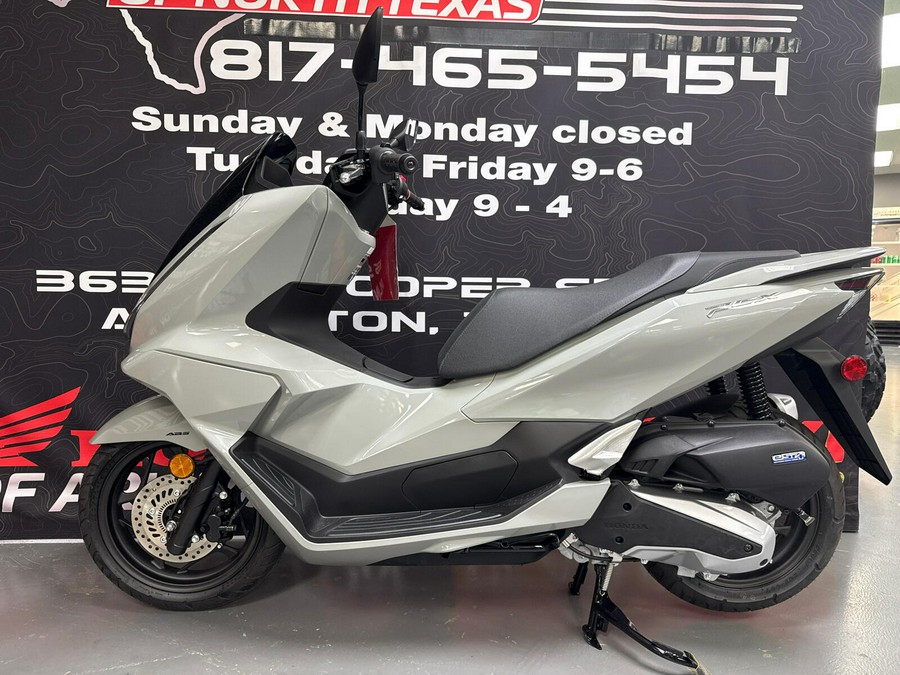 2025 Honda PCX ABS