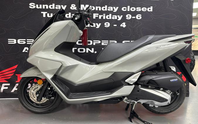 2025 Honda PCX ABS
