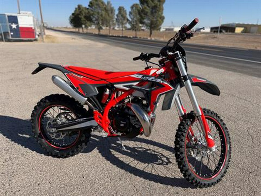 2026 Beta 300 Xtrainer