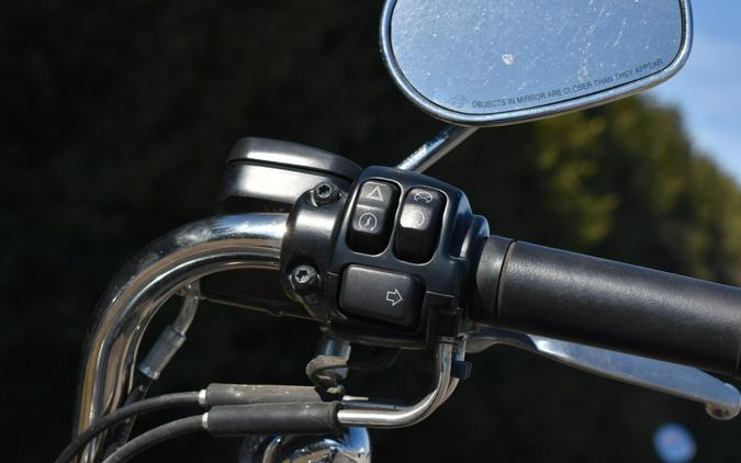 2017 Harley-Davidson Street Bob® – Raw Custom Style