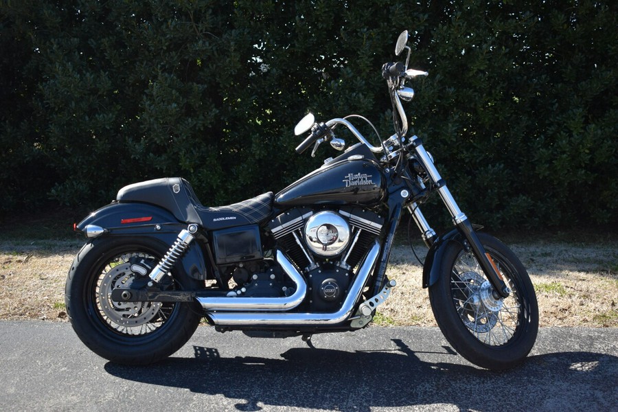 2017 Harley-Davidson Street Bob® – Raw Custom Style