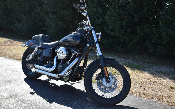 2017 Harley-Davidson Street Bob® – Raw Custom Style