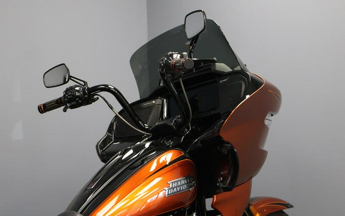 2023 Harley-Davidson® CVO™ Road Glide® Whiskey Neat w/Raven Metallic