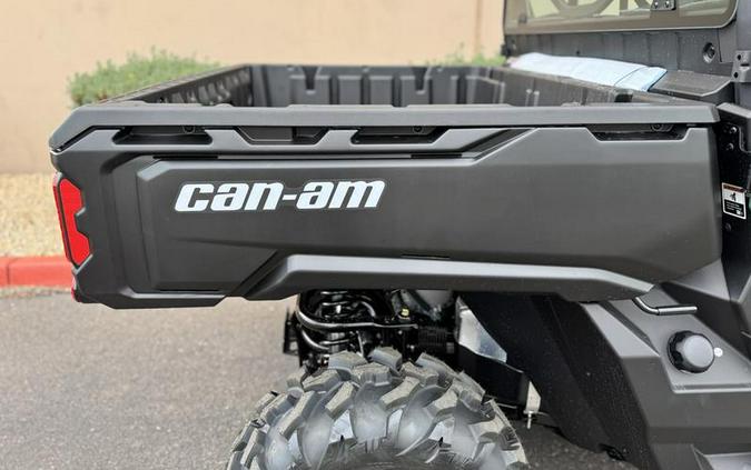 2026 Can-Am® Defender MAX DPS CAB HD10