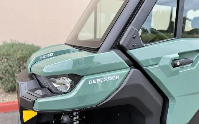 2026 Can-Am® Defender MAX DPS CAB HD10