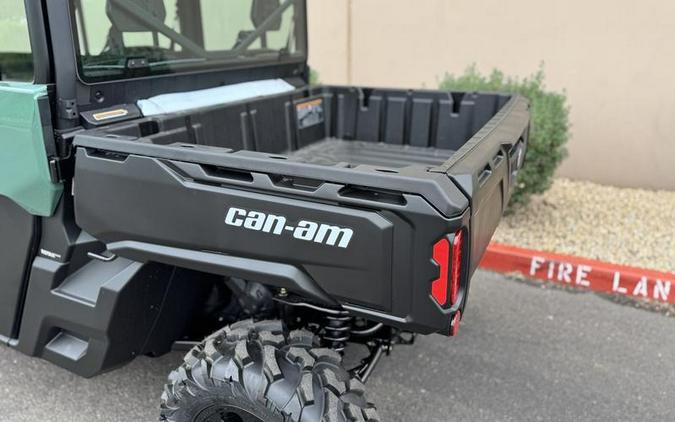 2026 Can-Am® Defender MAX DPS CAB HD10