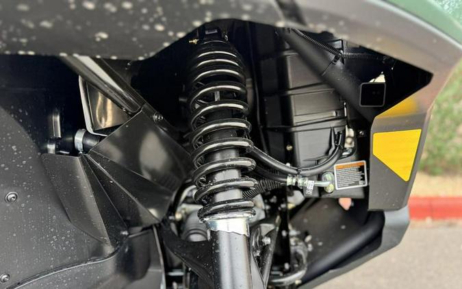 2026 Can-Am® Defender MAX DPS CAB HD10