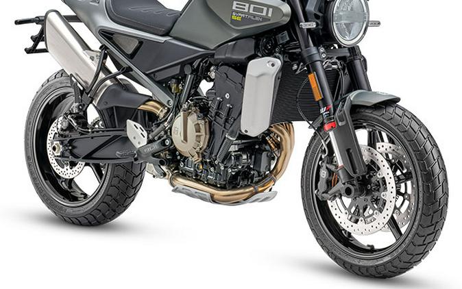 2027 Husqvarna Svartpilen 801 SE