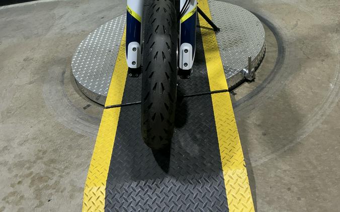 2017 Husqvarna 701 Supermoto