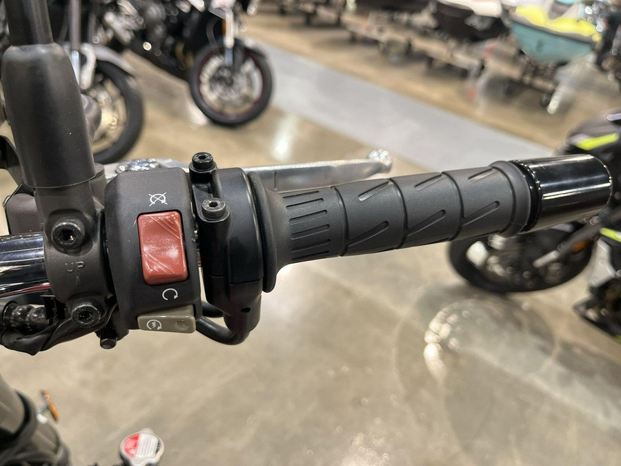 2023 Kawasaki Z900RS ABS