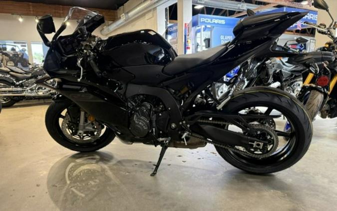 2027 Yamaha YZFR9VCB