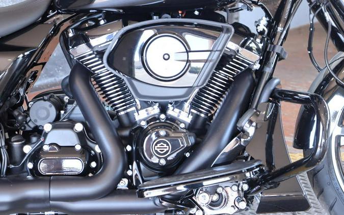 2025 Harley-Davidson® FLHX - Street Glide®