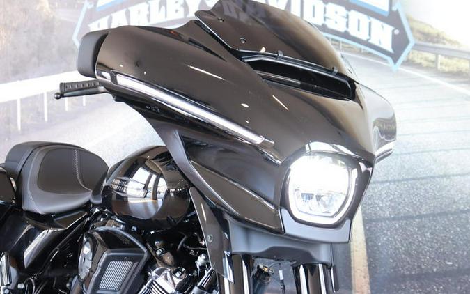 2025 Harley-Davidson® FLHX - Street Glide®