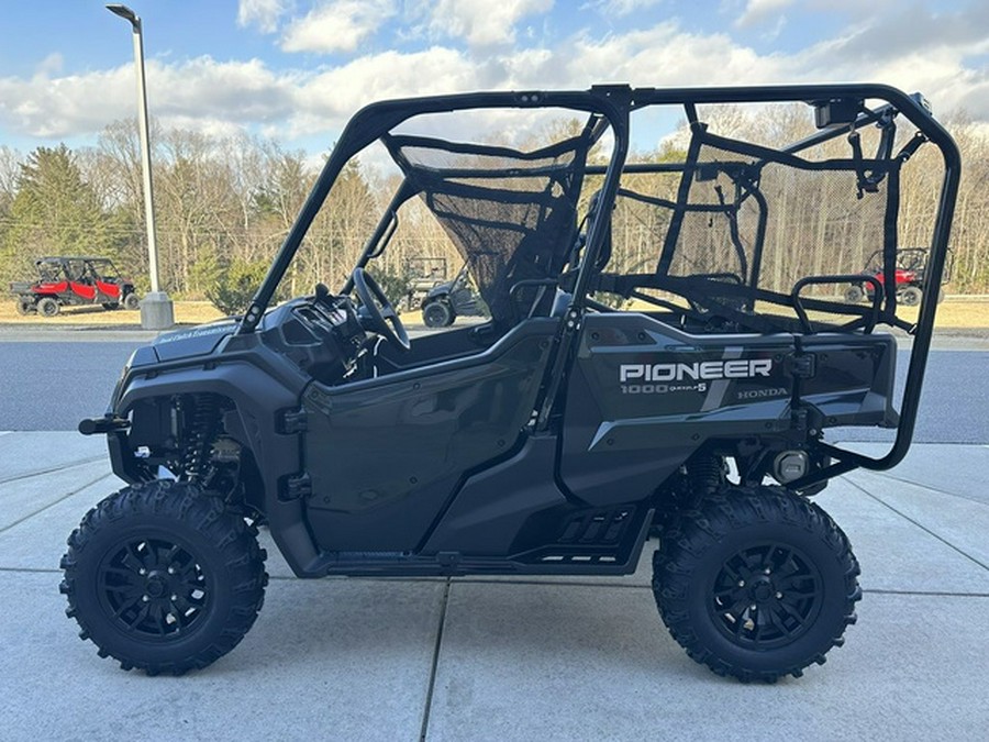 2025 Honda Pioneer 1000-5 Deluxe