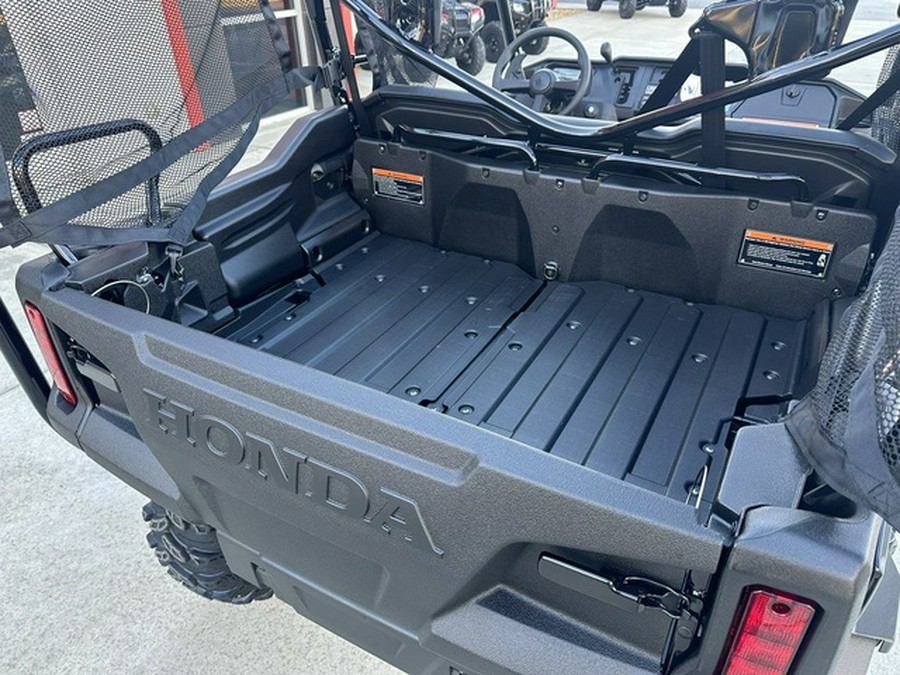 2025 Honda Pioneer 1000-5 Deluxe