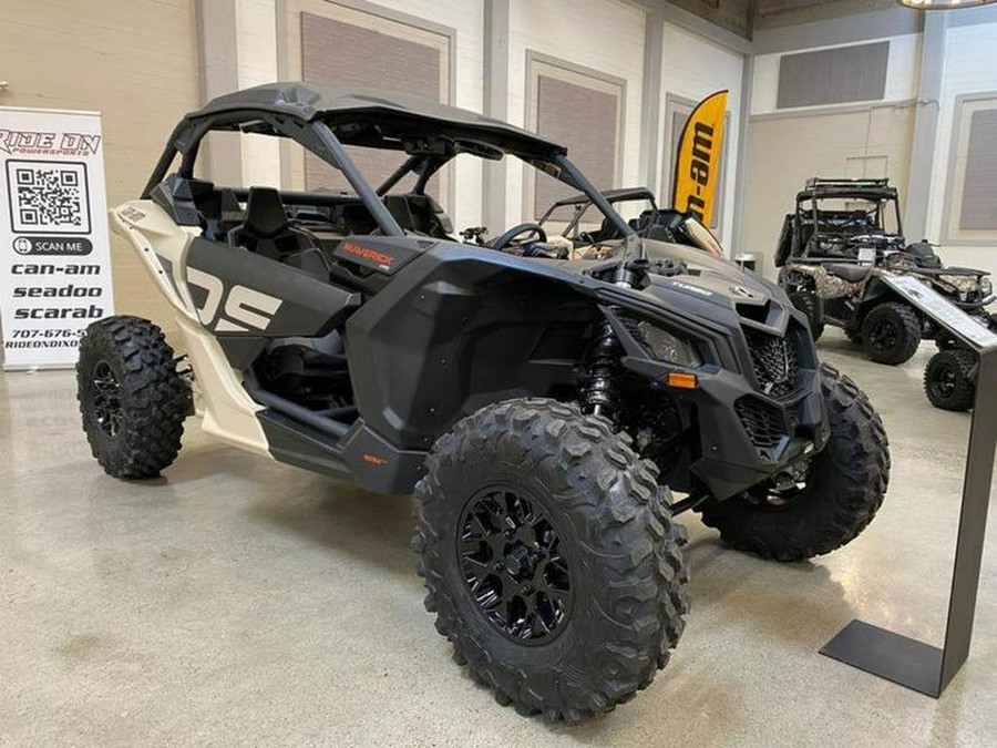 2022 Can-Am® Maverick X3 DS Turbo Desert Tan & Carbon Black