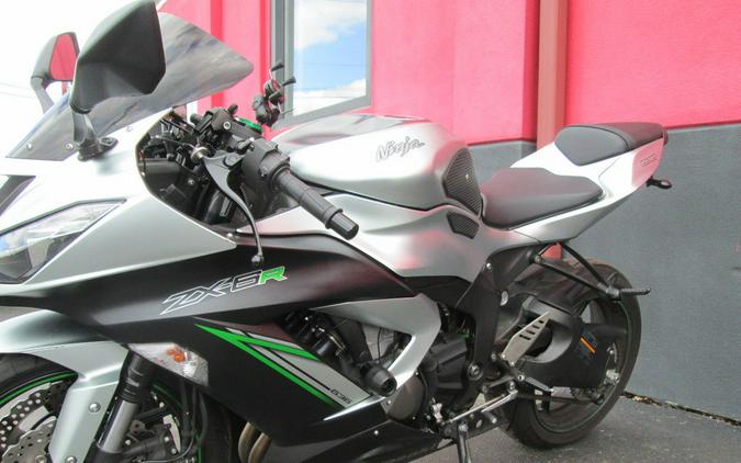 2018 Kawasaki Ninja® ZX™-6R ABS