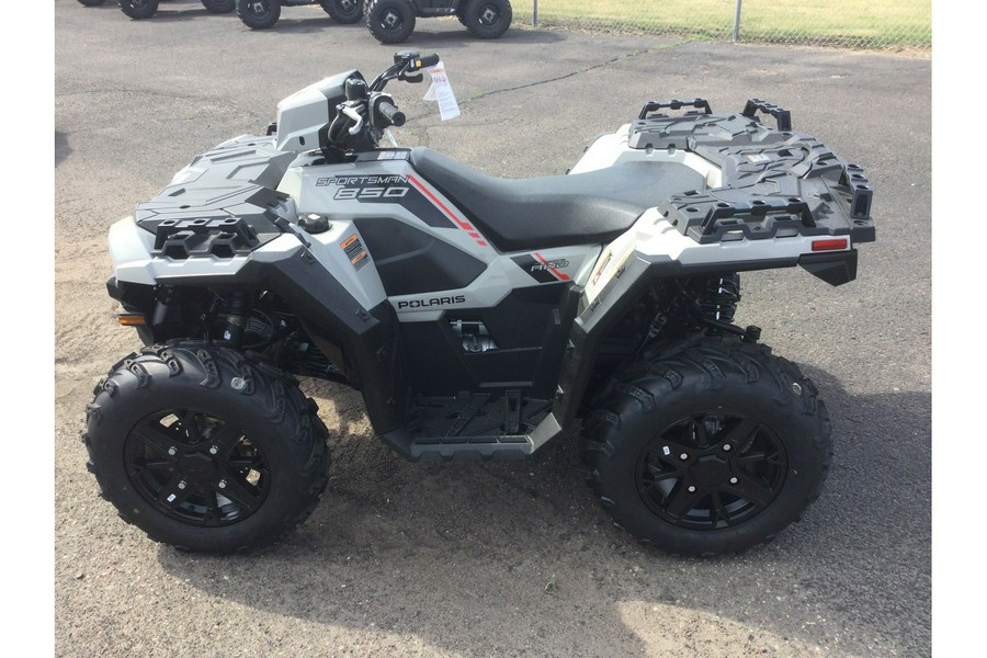 2023 Polaris Industries Sportsman 850 Premium Chalk Gloss