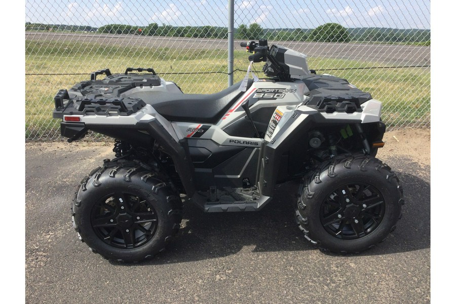 2023 Polaris Industries Sportsman 850 Premium Chalk Gloss