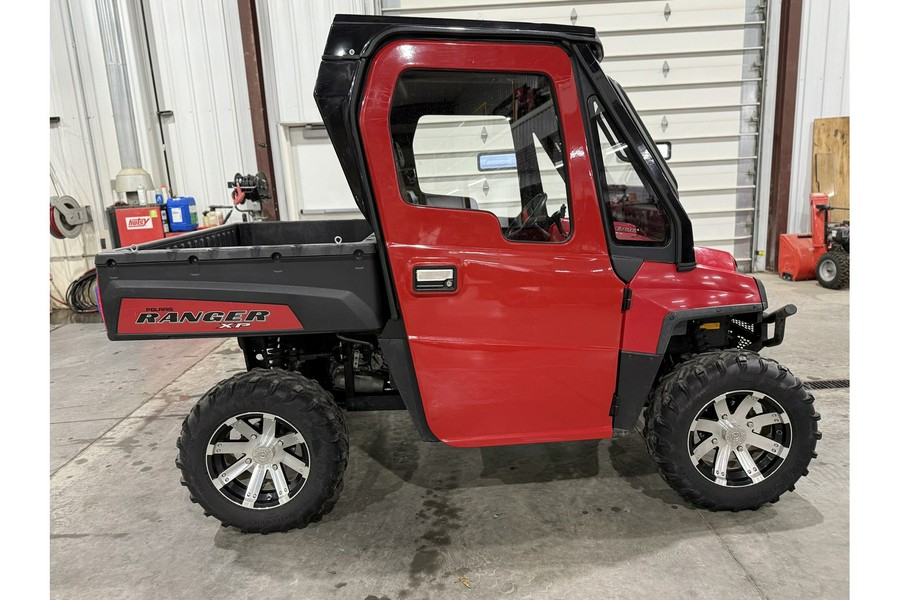 2011 Polaris RANGER 800 XP EPS Solar Red 800 HD® EPS