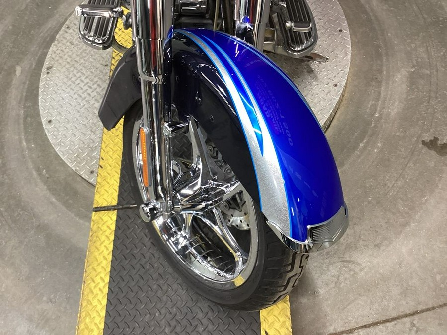 2010 Harley-Davidson® FLSTSE - CVO™ Softail® Convertible