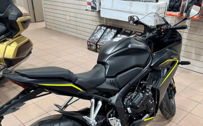 2026 HONDA CBR650R ECLUTCH