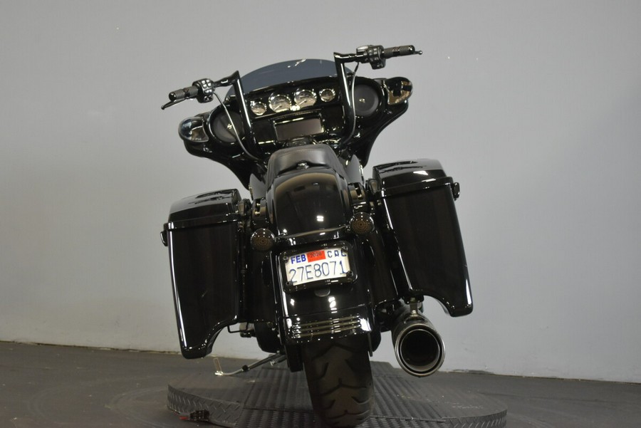 2022 Harley-Davidson Street Glide Special