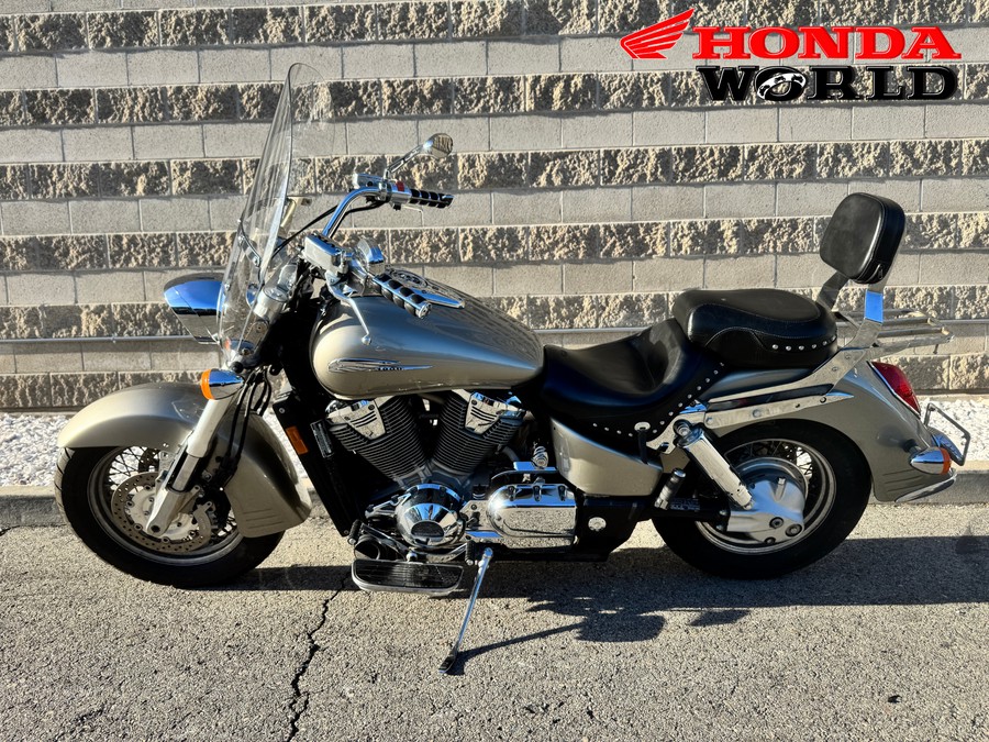 2003 Honda VTX™ 1800