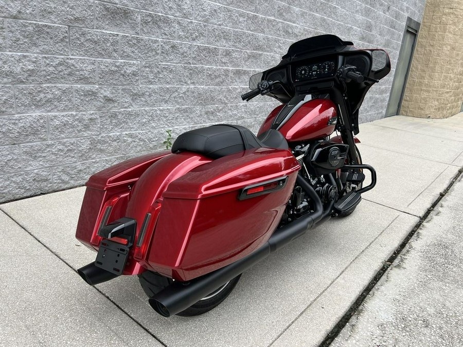 2025 Harley-Davidson® FLHX - Street Glide®
