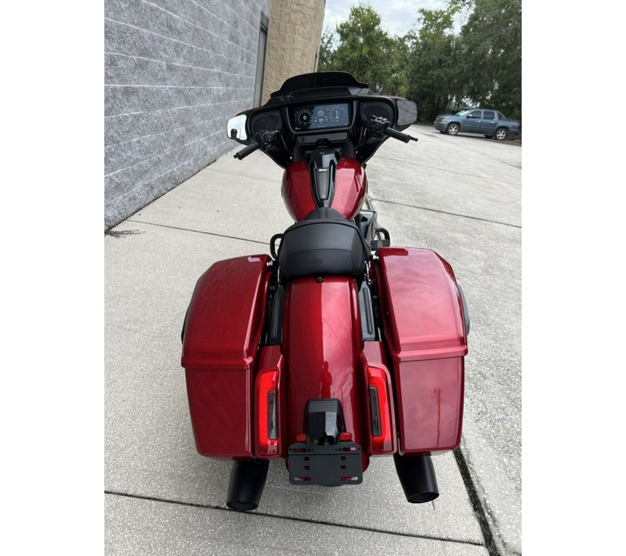2025 Harley-Davidson® FLHX - Street Glide®