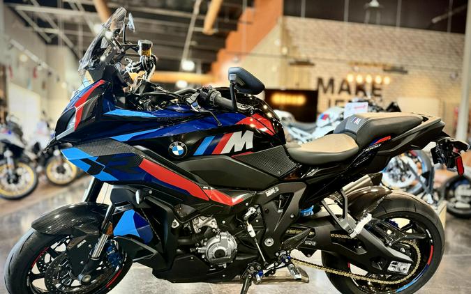 2024 BMW Motorrad M 1000 XR Blackstorm Metallic/M Motorsport