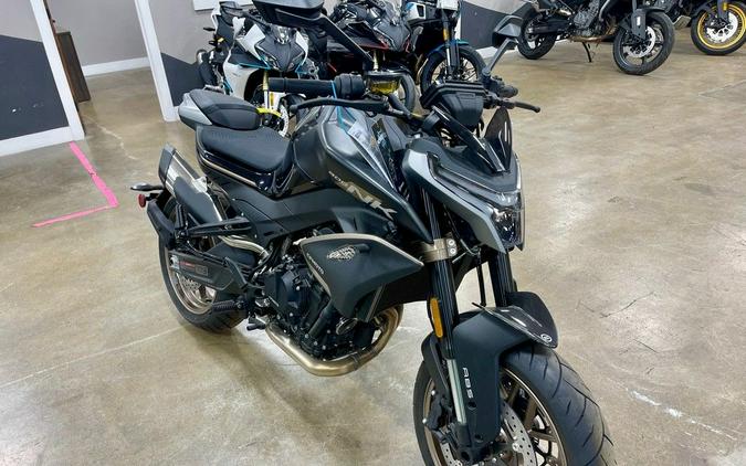 2024 CFMoto 800NK