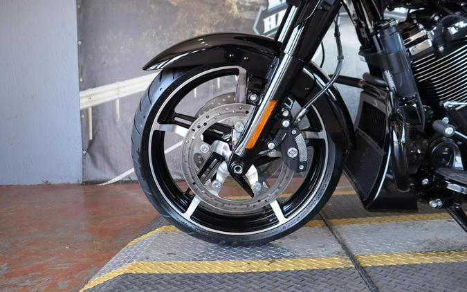 2025 Harley-Davidson® FLHX - Street Glide®