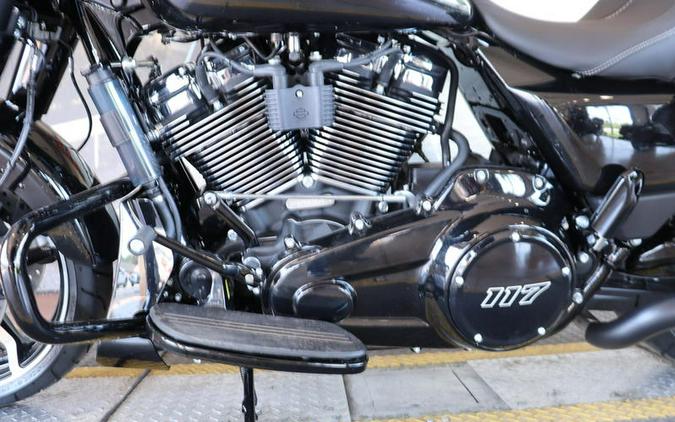 2025 Harley-Davidson® FLHX - Street Glide®