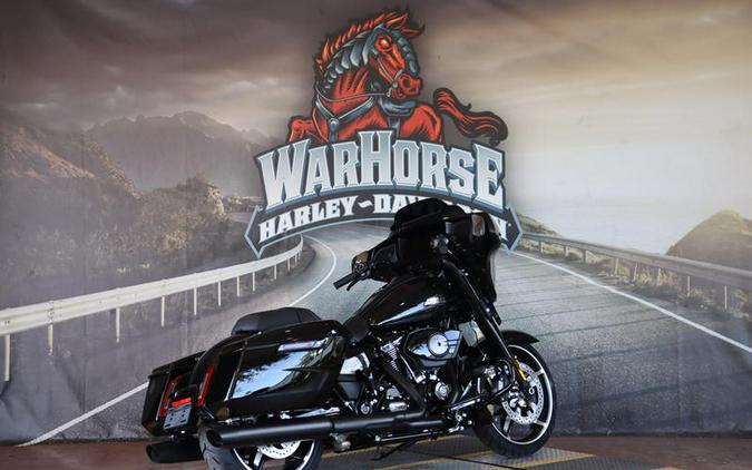 2025 Harley-Davidson® FLHX - Street Glide®