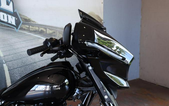 2025 Harley-Davidson® FLHX - Street Glide®