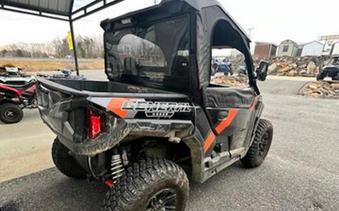2018 Polaris GENERAL 1000 EPS Deluxe