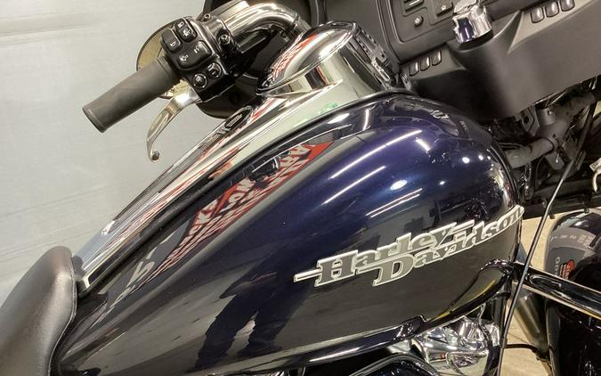 2019 Harley-Davidson® FLHX - Street Glide®