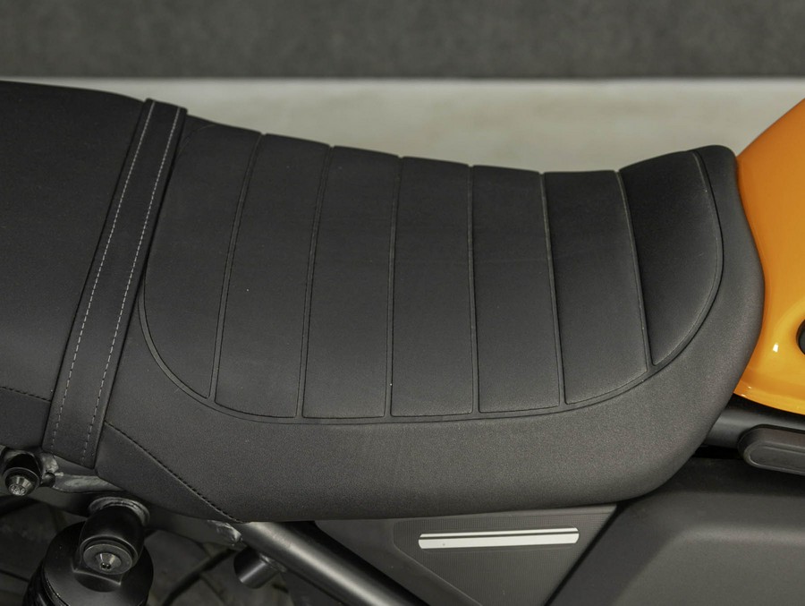 2023 HONDA SCL500 W/ABS