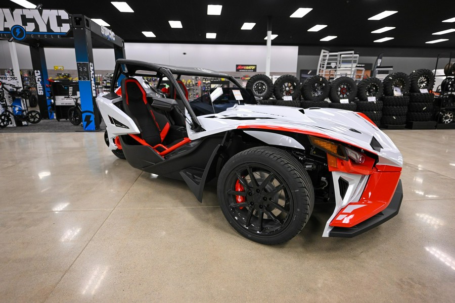 2024 Slingshot SLINGSHOT ROUSH EDITION AUTODRIVE