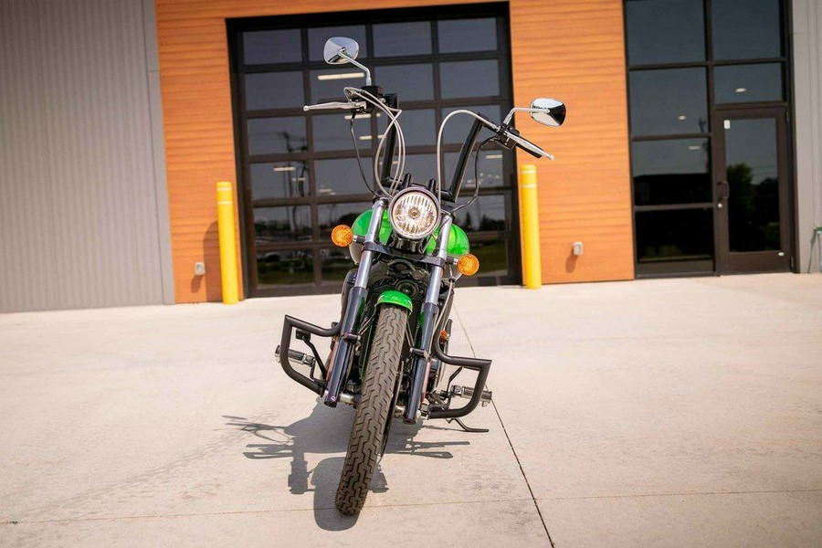 2018 Kawasaki Vulcan® 900 Custom